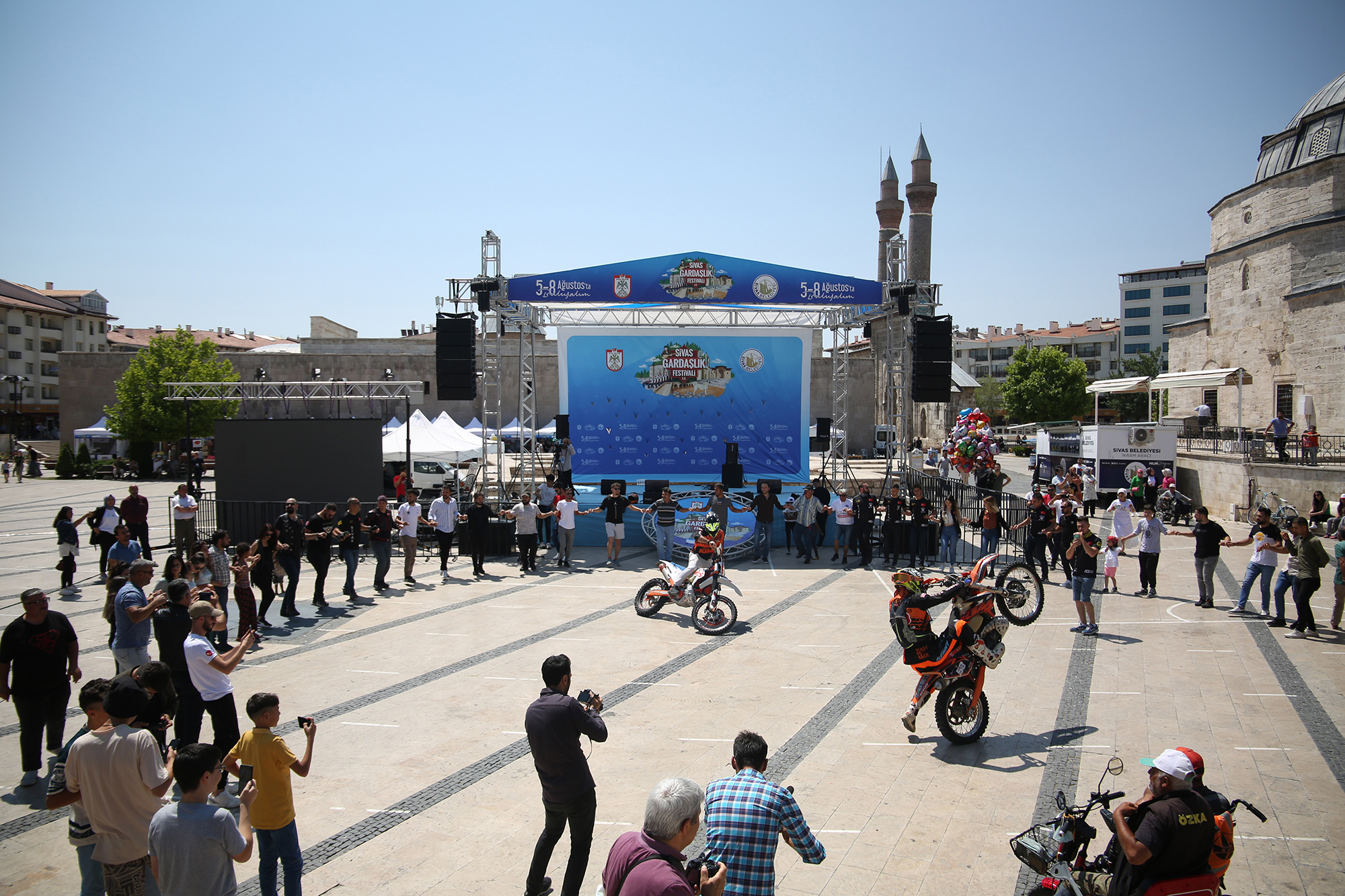 Gardaşlık Festivali (Dünya Sivaslılar Günü)