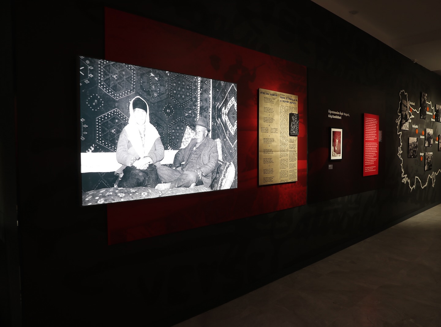 Aşık Veysel Şatıroğlu ve Yöresel Müzik Aletleri Müzesi