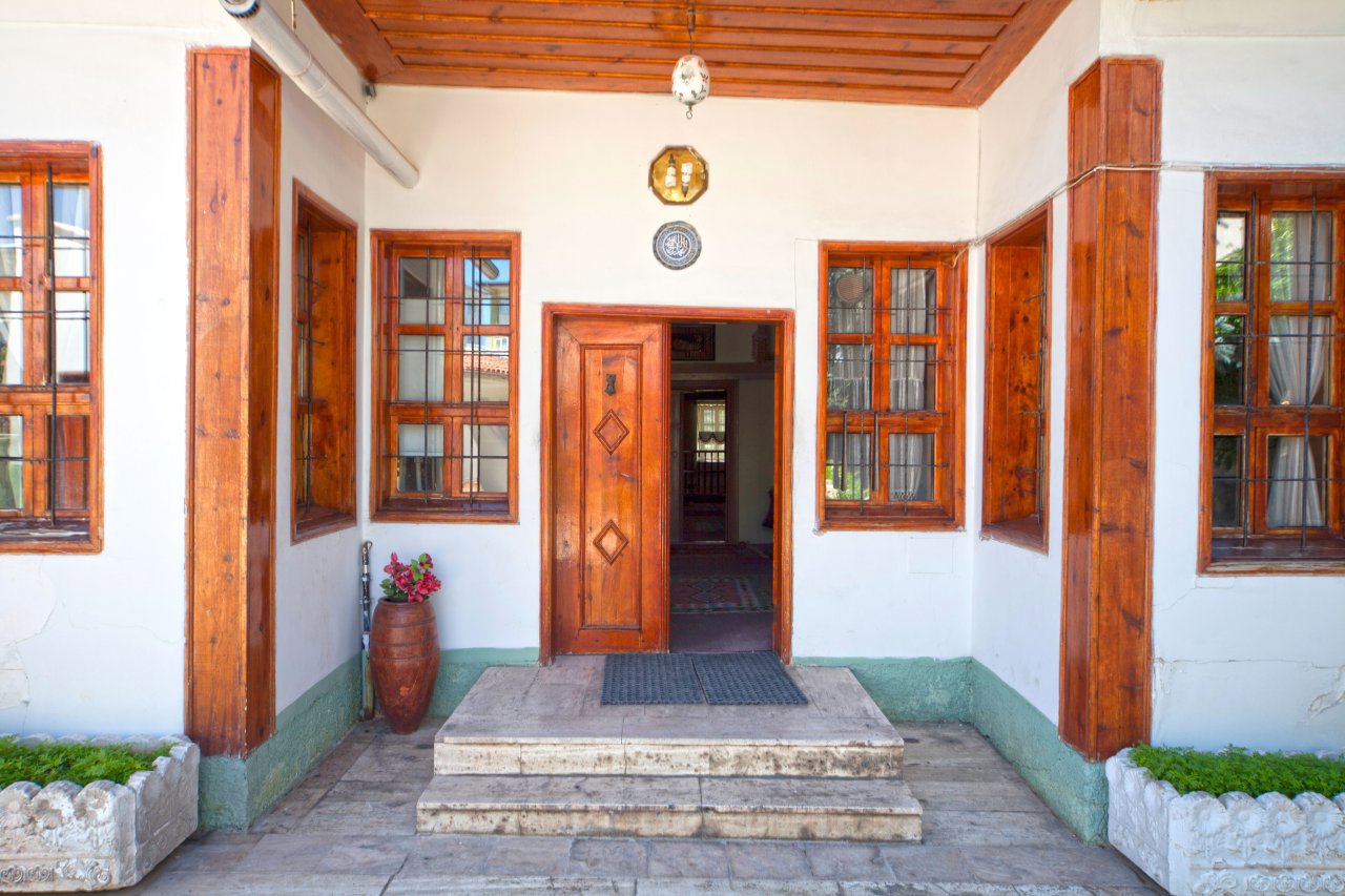 Susamışlar Konağı