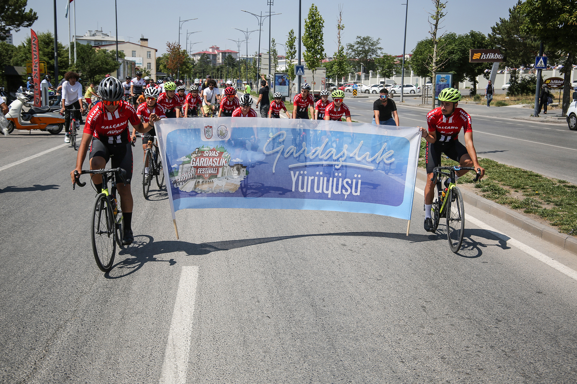 Gardaşlık Festivali (Dünya Sivaslılar Günü)