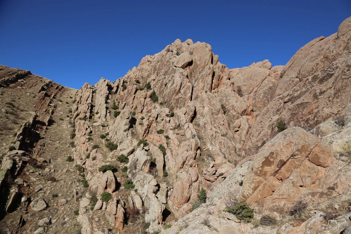 Emirhan Kayalıkları