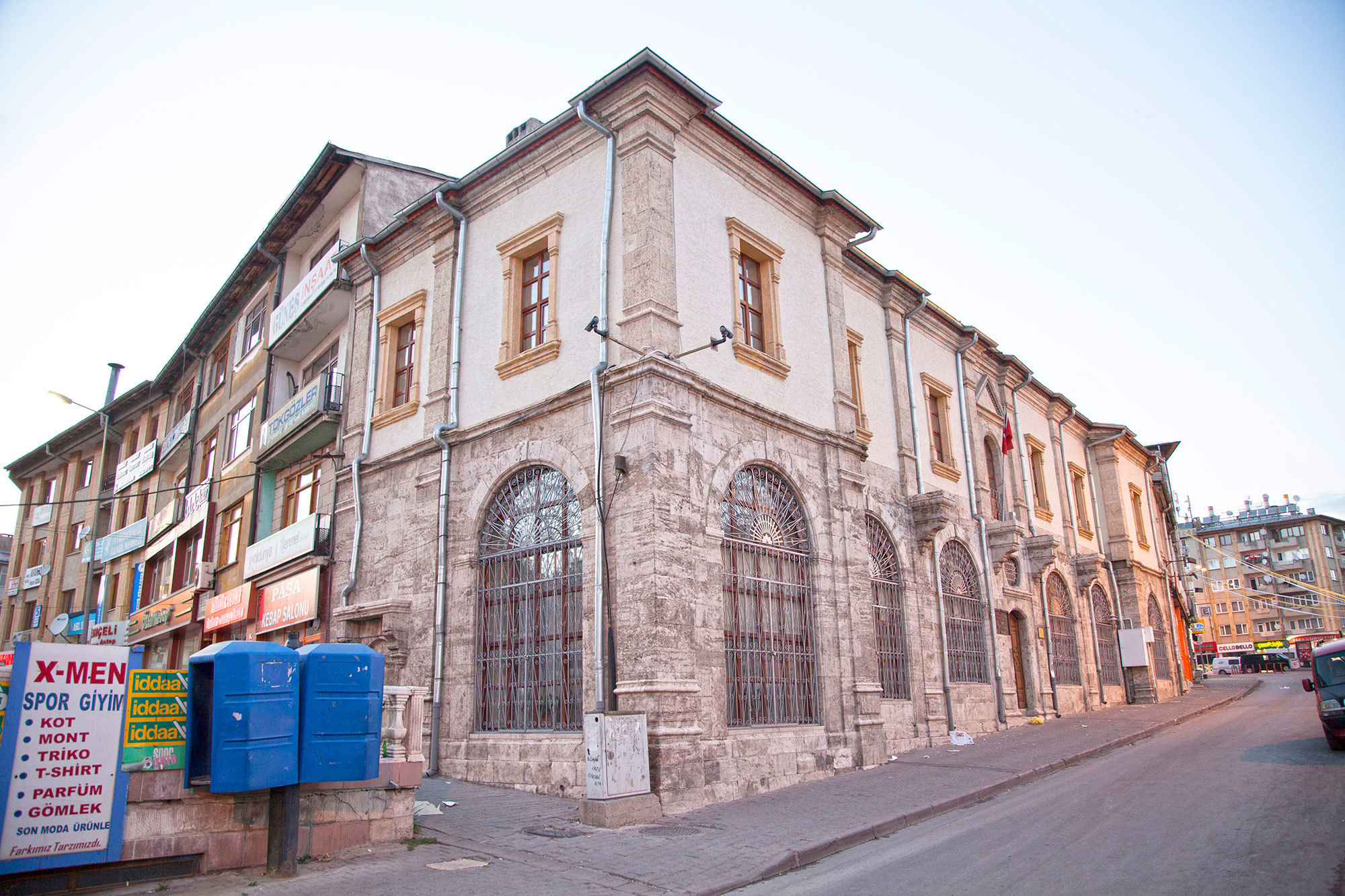 Ziyabey Kütüphanesi